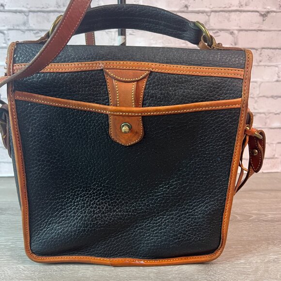 vintage 1990s Dooney & Bourke Surrey Carrier crossbody black pebbled  Leather - Picture 3 of 10